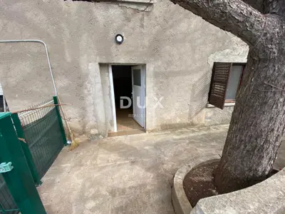 RIJEKA, HRELJIN - freistehendes Haus mit ZWEI GETRENNTEN WOHNUNGEN + Garten mit p - 20