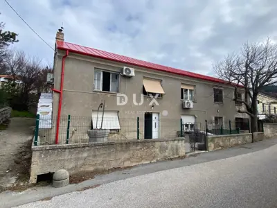 RIJEKA, HRELJIN - freistehendes Haus mit ZWEI GETRENNTEN WOHNUNGEN + Garten mit p