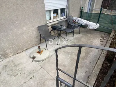 RIJEKA, HRELJIN - freistehendes Haus mit ZWEI GETRENNTEN WOHNUNGEN + Garten mit p - 6