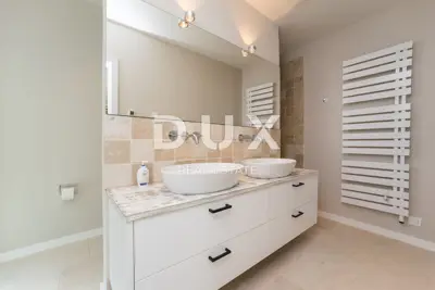 Villa 316 m², Ljubač - 1st row to the sea - 19
