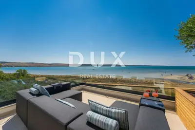 Villa 316 m², Ljubač - 1st row to the sea - 10