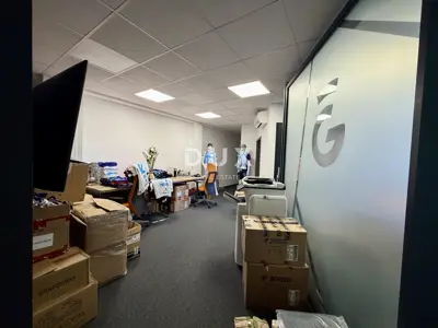Gewerbeimmobilie zur Miete in Marinići, 120 m² - 3