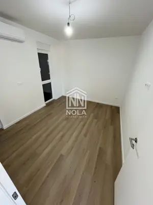 Stan 86 m², Tribunj - 2 spavaće sobe i 2 kupaonice - 4