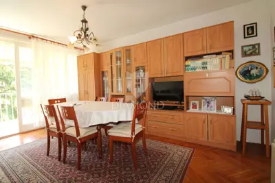 Stan, Turnić Rijeka, 2 spavaće sobe i 2 balkona