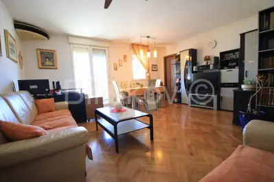 Split, Brodarica, prodaja 3sb. stan 93 m² + 2 parking mjesta