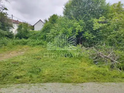 Building plot 590 m², Vrapče