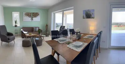 House for sale in Novigrad, 200 m² - 4