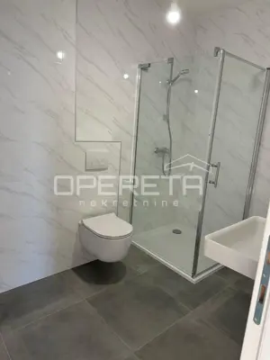 Prodaja, Stan, Centar, Centar, 4s, 88 m² - 9