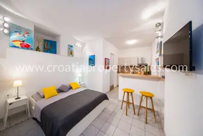 Kuća, Kaštela, 90 m², 290 000 € - 2