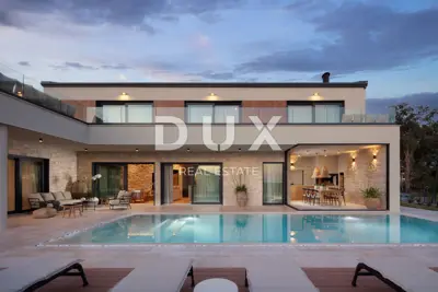 Villa 270 m², Tinjan - Meerblick und beheizter Pool - 2