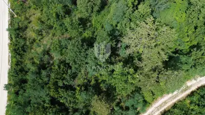 Građevinsko zemljište 1.586 m², Cere - mirna ulica - 3