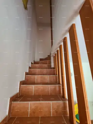 Prodaja kuće 273 m², sa dvorištem i velikim zemljištem, Barban - 13