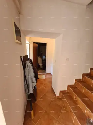 Prodaja kuće 273 m², sa dvorištem i velikim zemljištem, Barban - 12