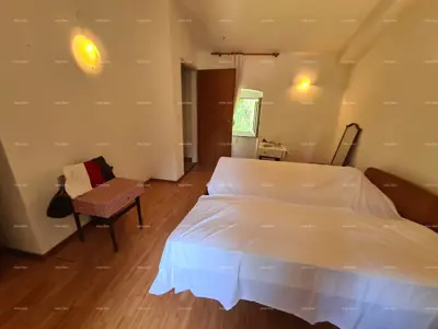 Prodaja kuće 273 m², sa dvorištem i velikim zemljištem, Barban - 16