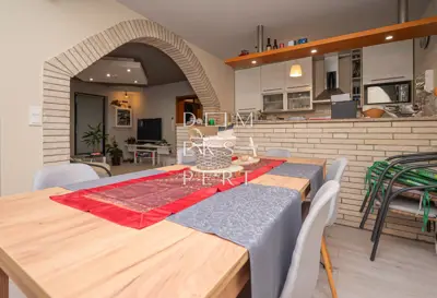 Sveti Ivan Zelina, House with four residential units near the center - - 9