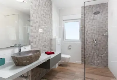 Villa 340 m², Medulin - Meerblick und beheizter Pool - 16