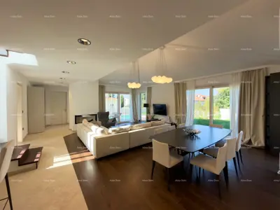 New construction, modern house with a pool! - 9