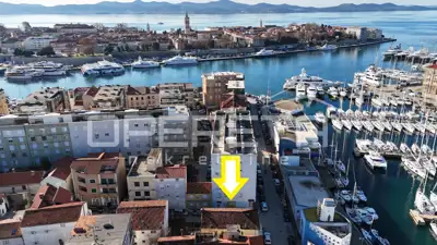 ZADAR, CENTAR - Kuća s konobom, 20m od mora - 1