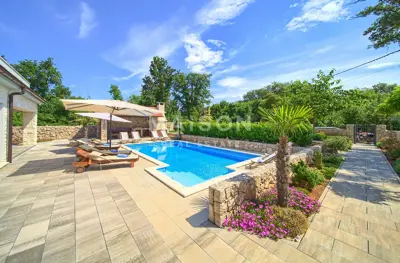 Krk, mediterranes Haus mit Pool in ruhiger Lage - 3