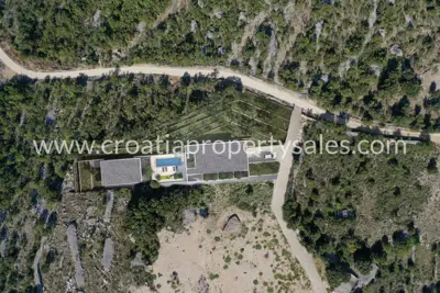 Haus 11.496 m², Otok Brač - freier Meerblick - 4