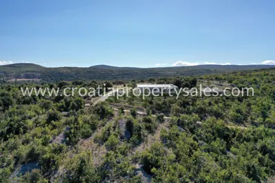 Haus 11.496 m², Otok Brač - freier Meerblick - 8