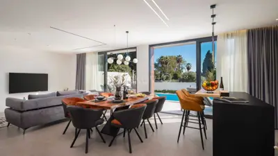 Dvojna kuća 230 m², Kaštel Kambelovac, 100 m od plaže - 7