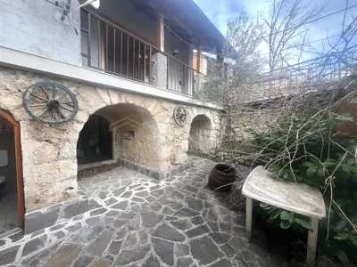 House 135 m², Tribalj - authentic, renovated in 2015. - 13