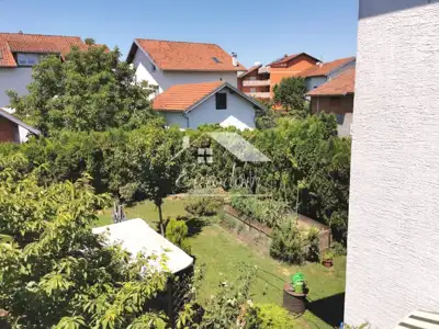 House for sale in Velika Mlaka, 300 m² - 18