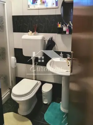 House for sale in Velika Mlaka, 300 m² - 17