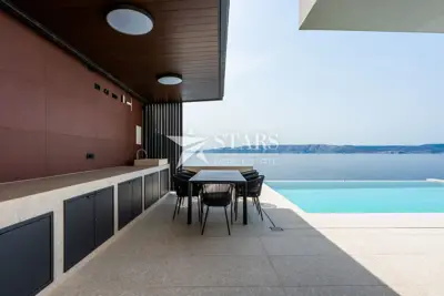 Vila 187 m², Povile - prvi red do mora - 15