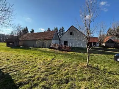 Rural estate, Plaški-Lapat, orchard and stream - 10