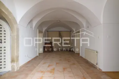 Gewerbeimmobilie zur Miete in Gornji grad, 250 m² - 12
