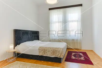Najam, Stan, Centar, Trg žrtava fašizma, 3s, 126 m² - 7