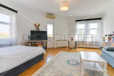 Najam, Stan, Centar, Trg žrtava fašizma, 3s, 126 m² - 5
