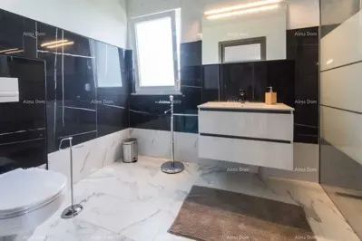 Okolica Labina samostojeća. - 11
