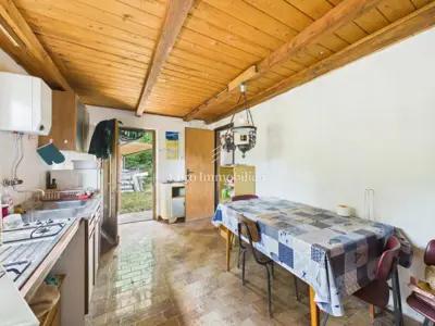 House 82 m², Prodol - quiet location and yard - 11