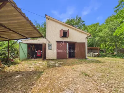 House 82 m², Prodol - quiet location and yard - 2