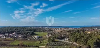 Izvrsno građevinsko zemljište na traženoj lokaciji blizu Pule