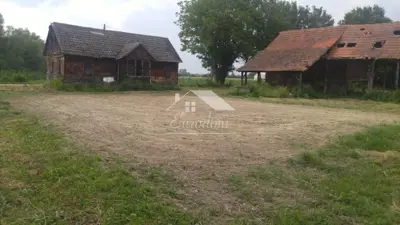 Imanje 5.784 m², Zelina Breška - uz asfalt i komunalije