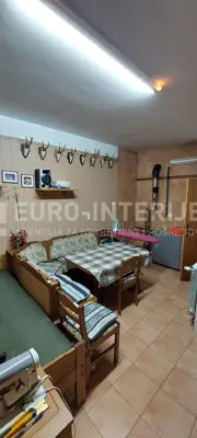 House 381 m², Bizek - garage, balcony and orchard - 11