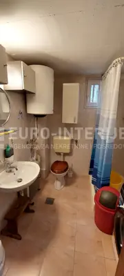 House 381 m², Bizek - garage, balcony and orchard - 14