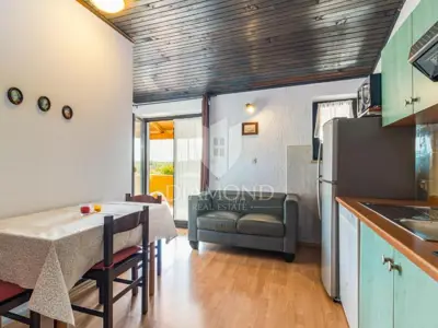 Haus zum Kauf in Poreč, 467 m² - 15