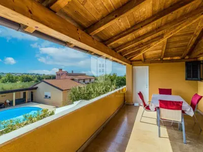 Haus zum Kauf in Poreč, 467 m² - 6