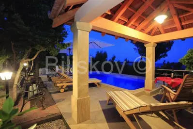 Steinhaus, Vela Luka, 1. Reihe am Meer und Pool - 10