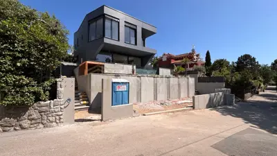 Vila 450 m², Njivice - prvi red do mora i bazen - 12