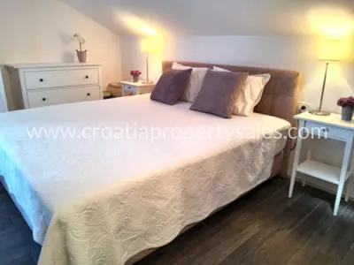 Stan, Omiš, 86 m², 2-soban, 395 000 € - 16