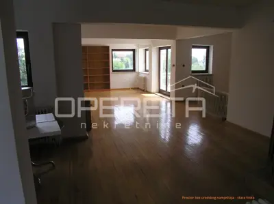 Ured 459 m², Šalata - mirna lokacija za rad