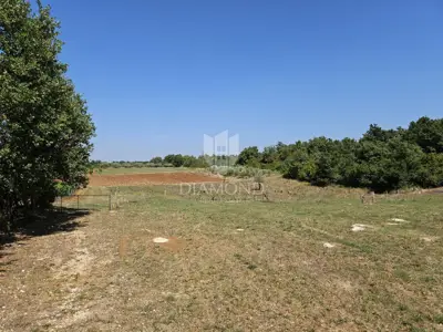 Building plot 762 m², Poreč surroundings, panoramic views - 2