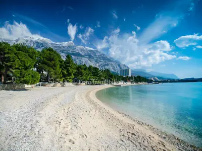 Stan 49 m², Makarska - 2 sobe, lođa i parkirno mjesto - 11