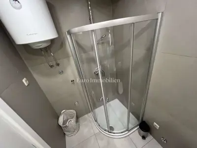 Stan 49 m², Makarska - 2 sobe, lođa i parkirno mjesto - 10
